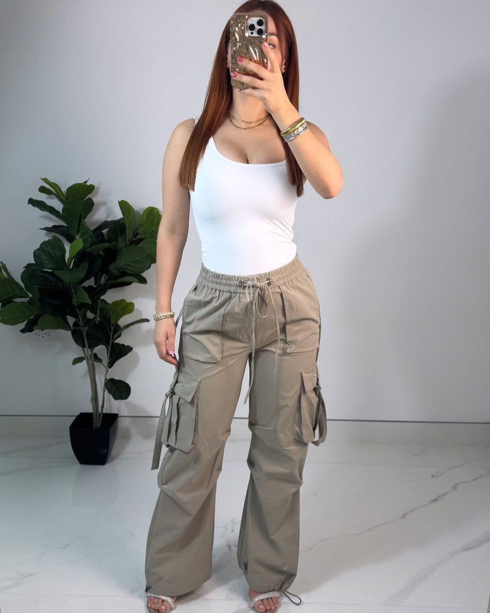 Pantalón Cargo Camel