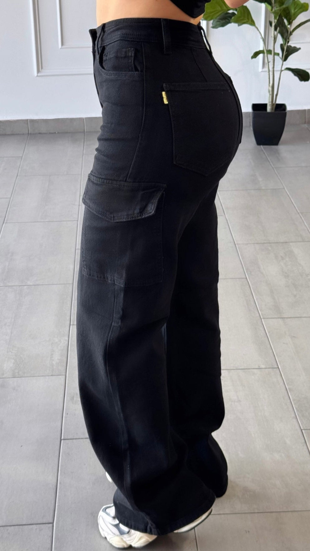 Jeans Cargo Black Vibrant