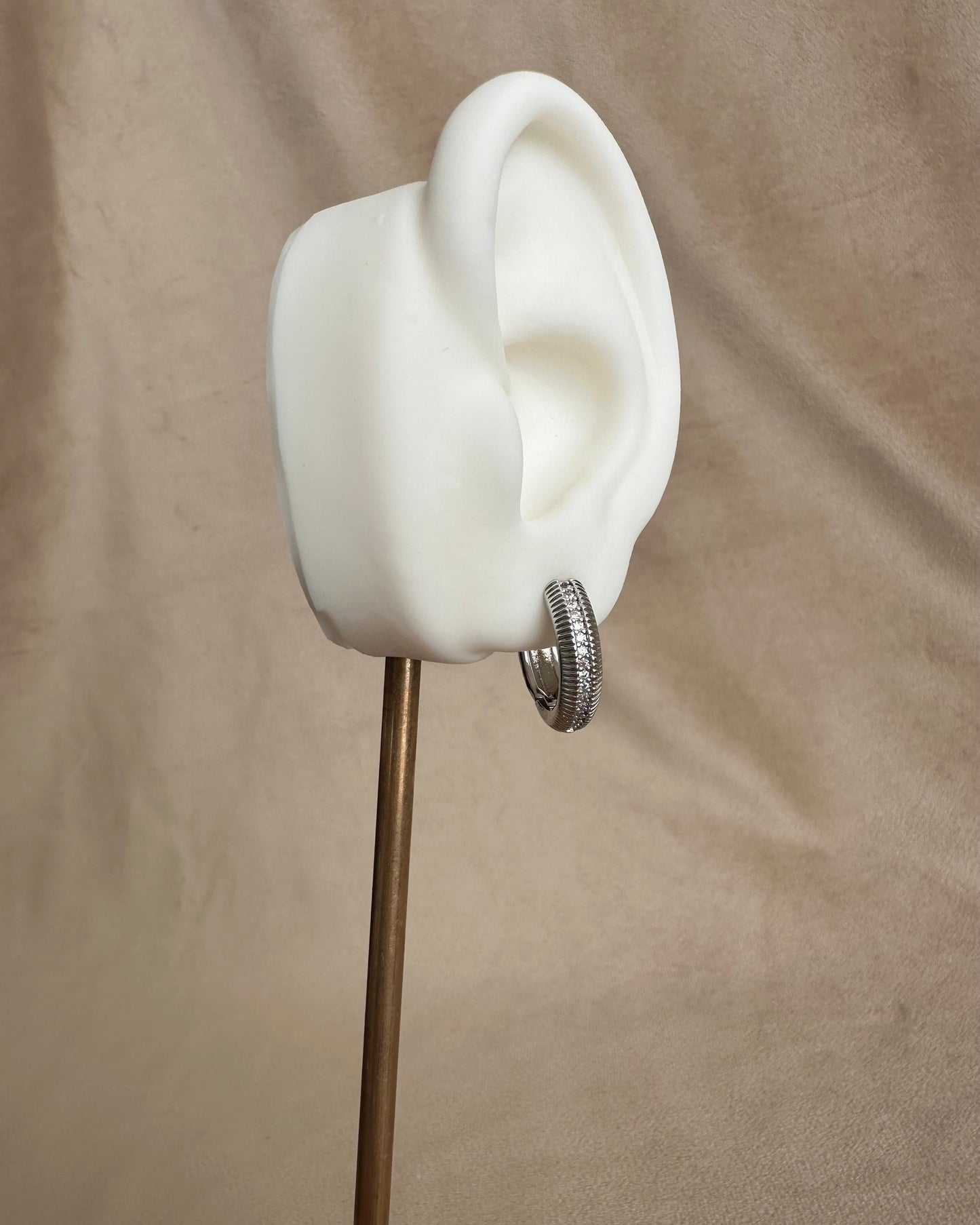 Arracada Plata Linea Brillo