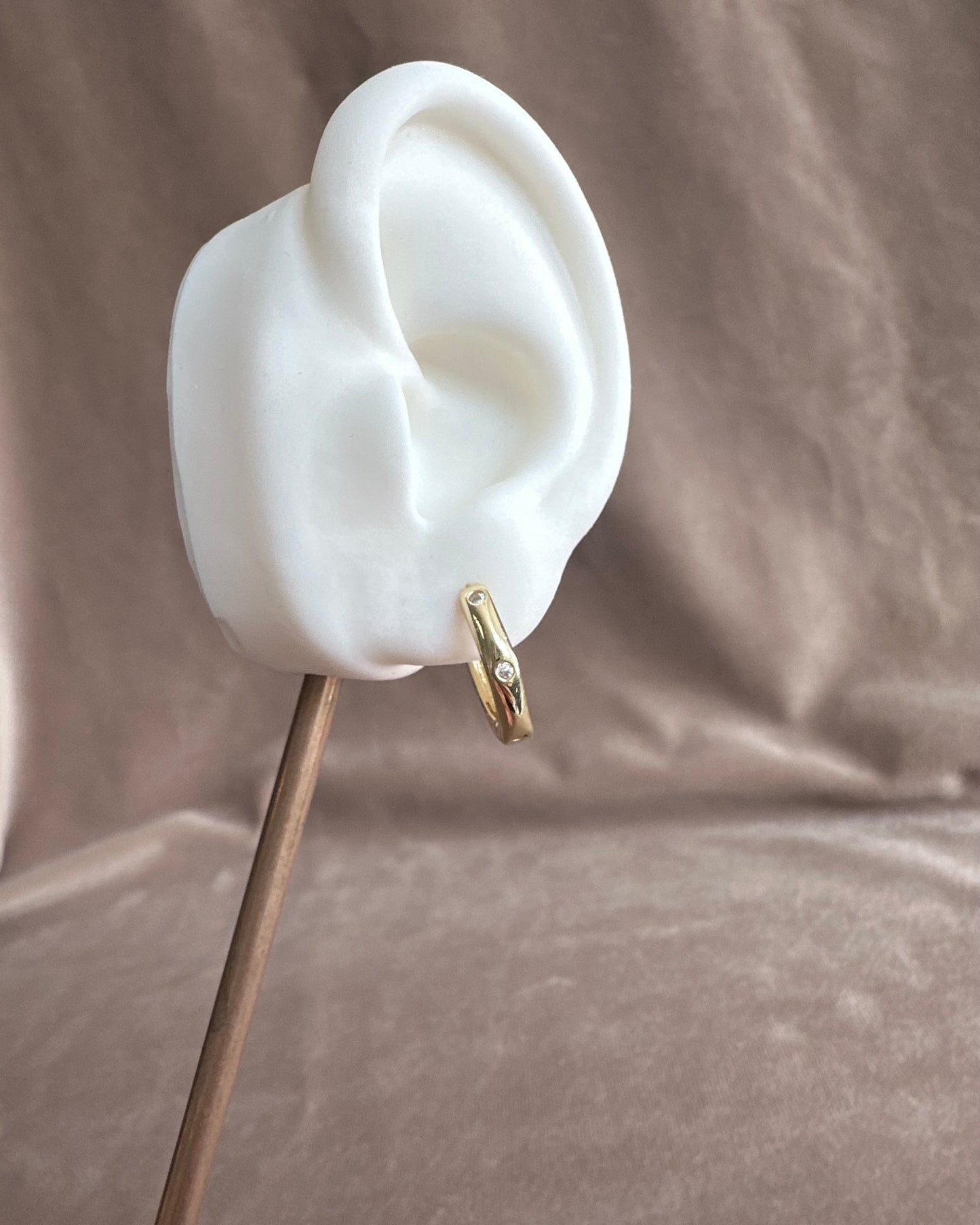 Arracada Brillo Punto