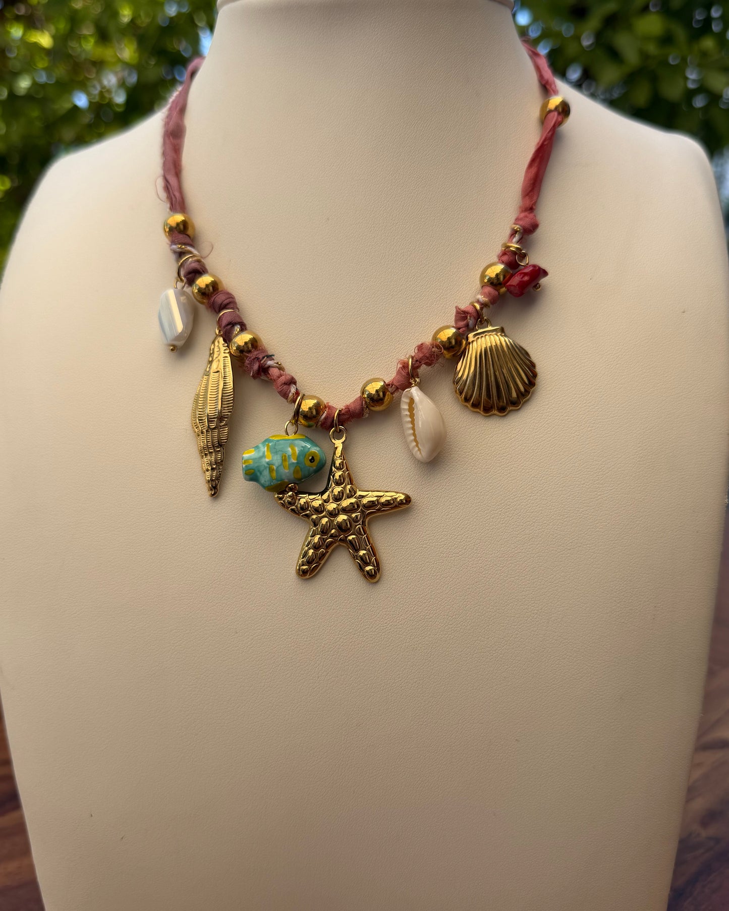 Collar Playa Red