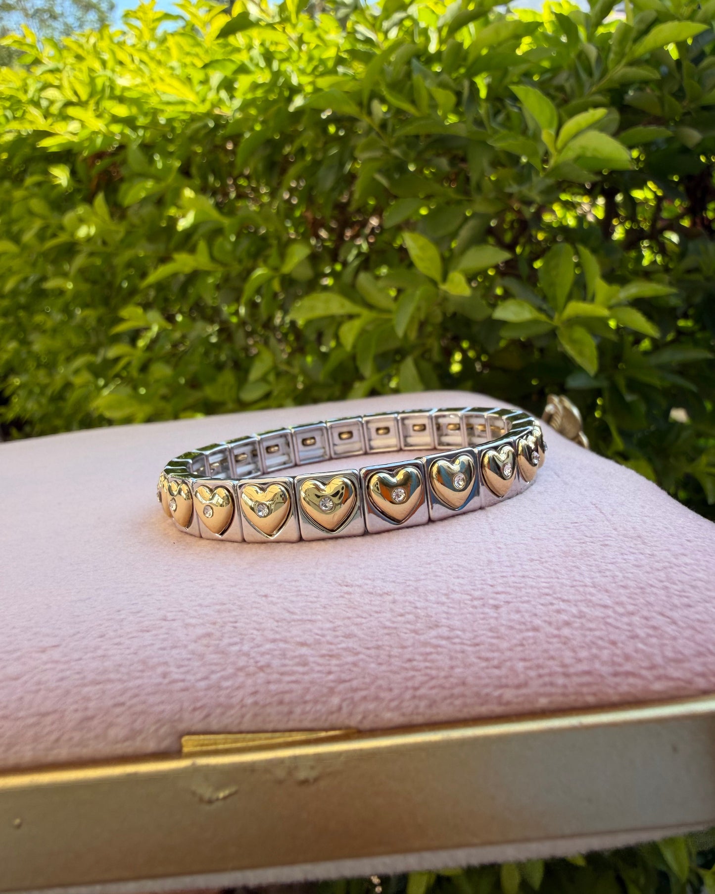 Pulsera Corazón Dorado