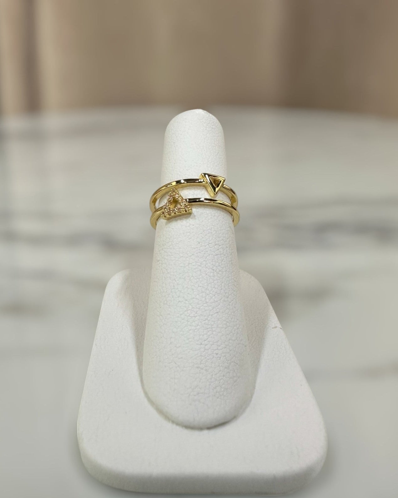 Anillo Doble Triangulo