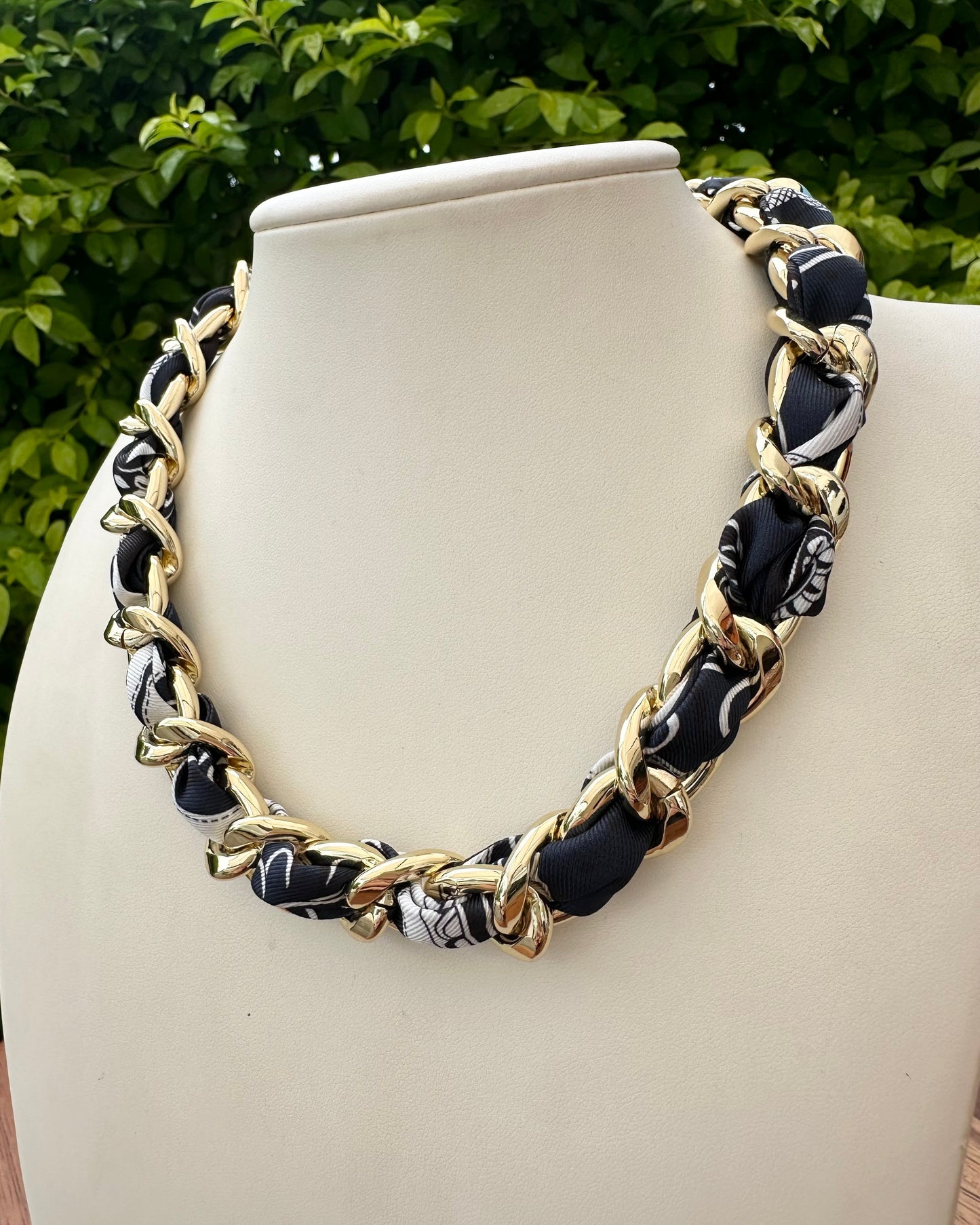 Collar Tela Azul Marino