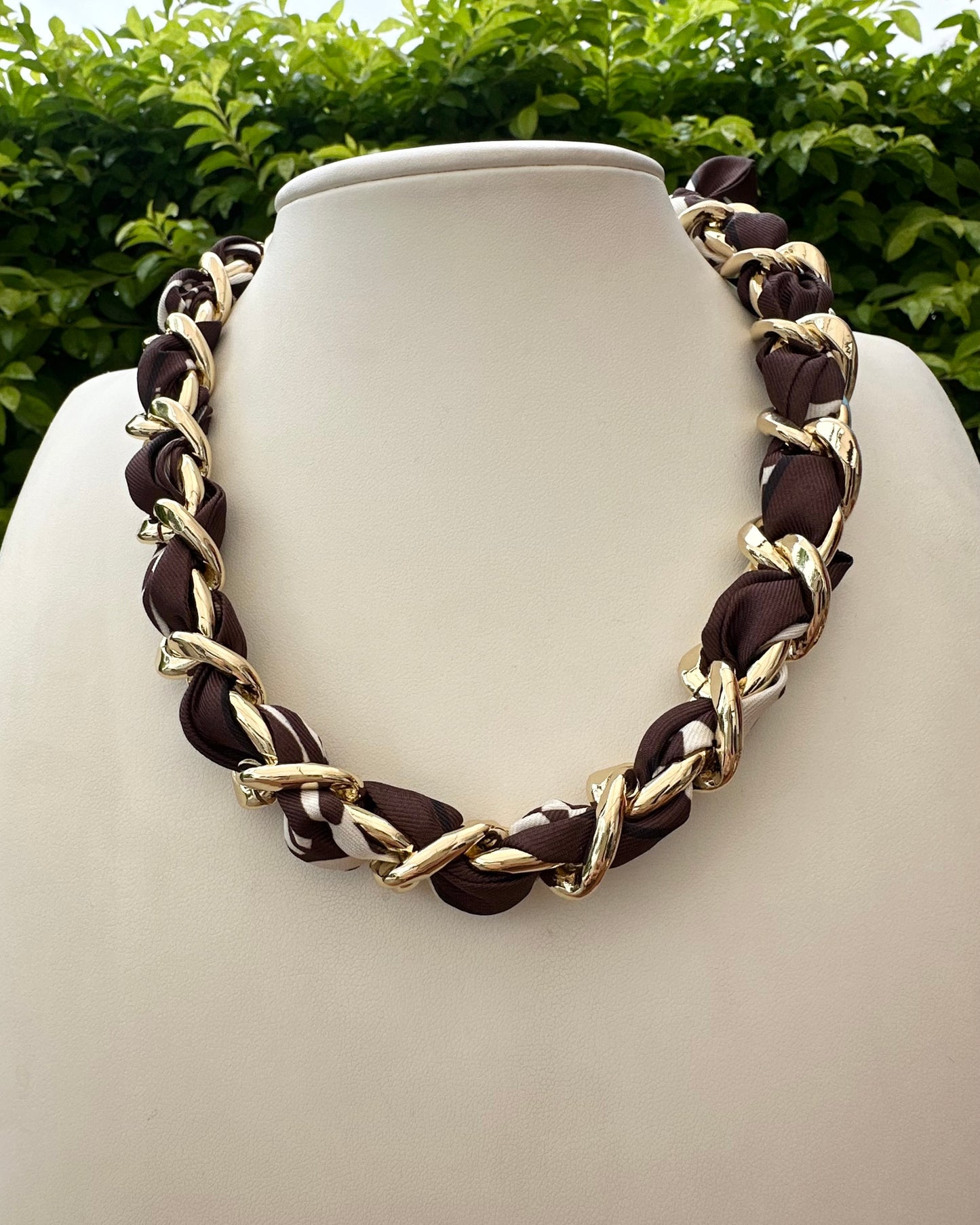 Collar Tela Café