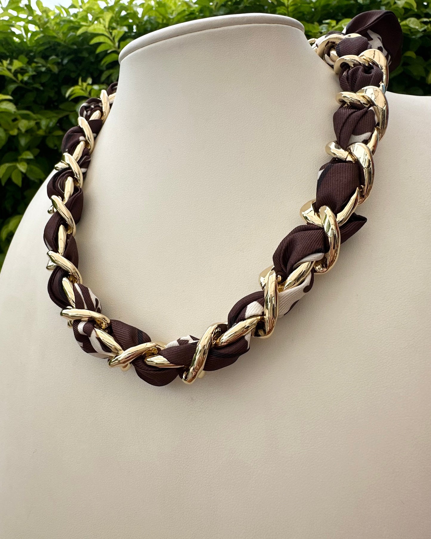 Collar Tela Café