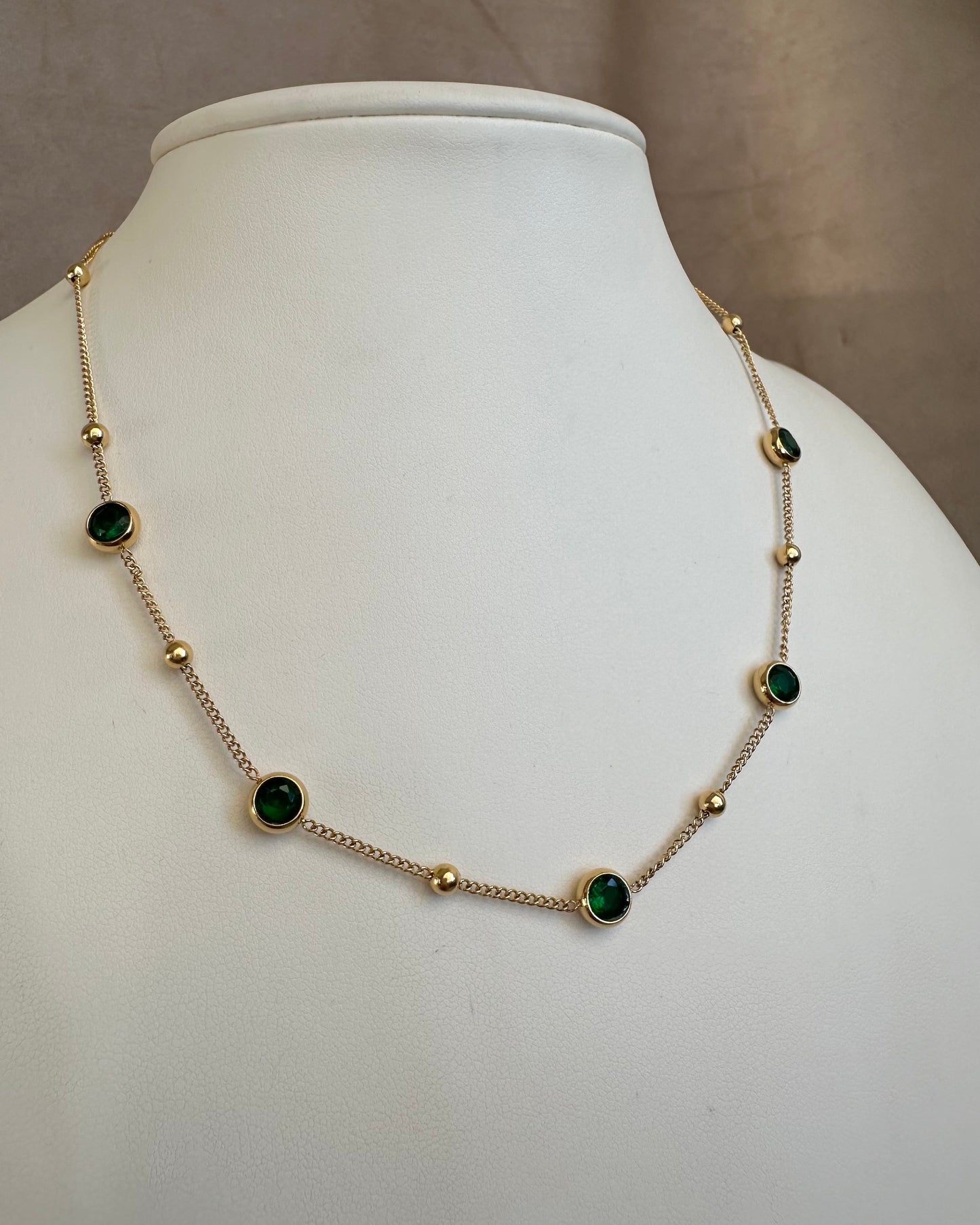 Collar Círculos Verde