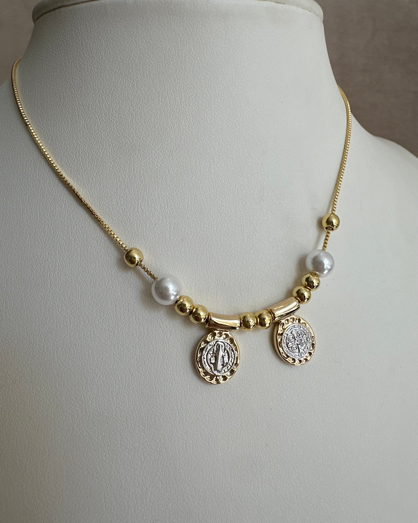 Collar San Benito Perla
