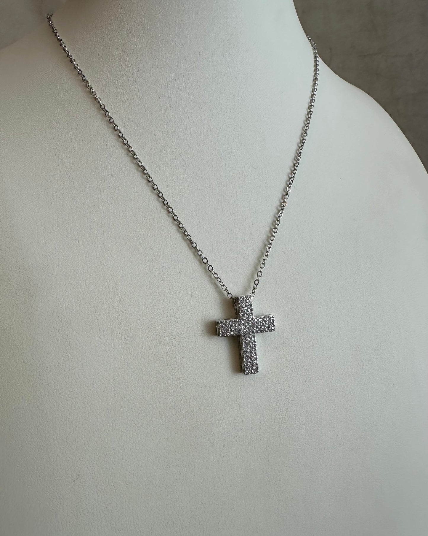 Collar Cruz Plata