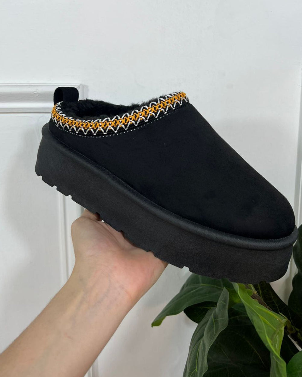 Slippers Black