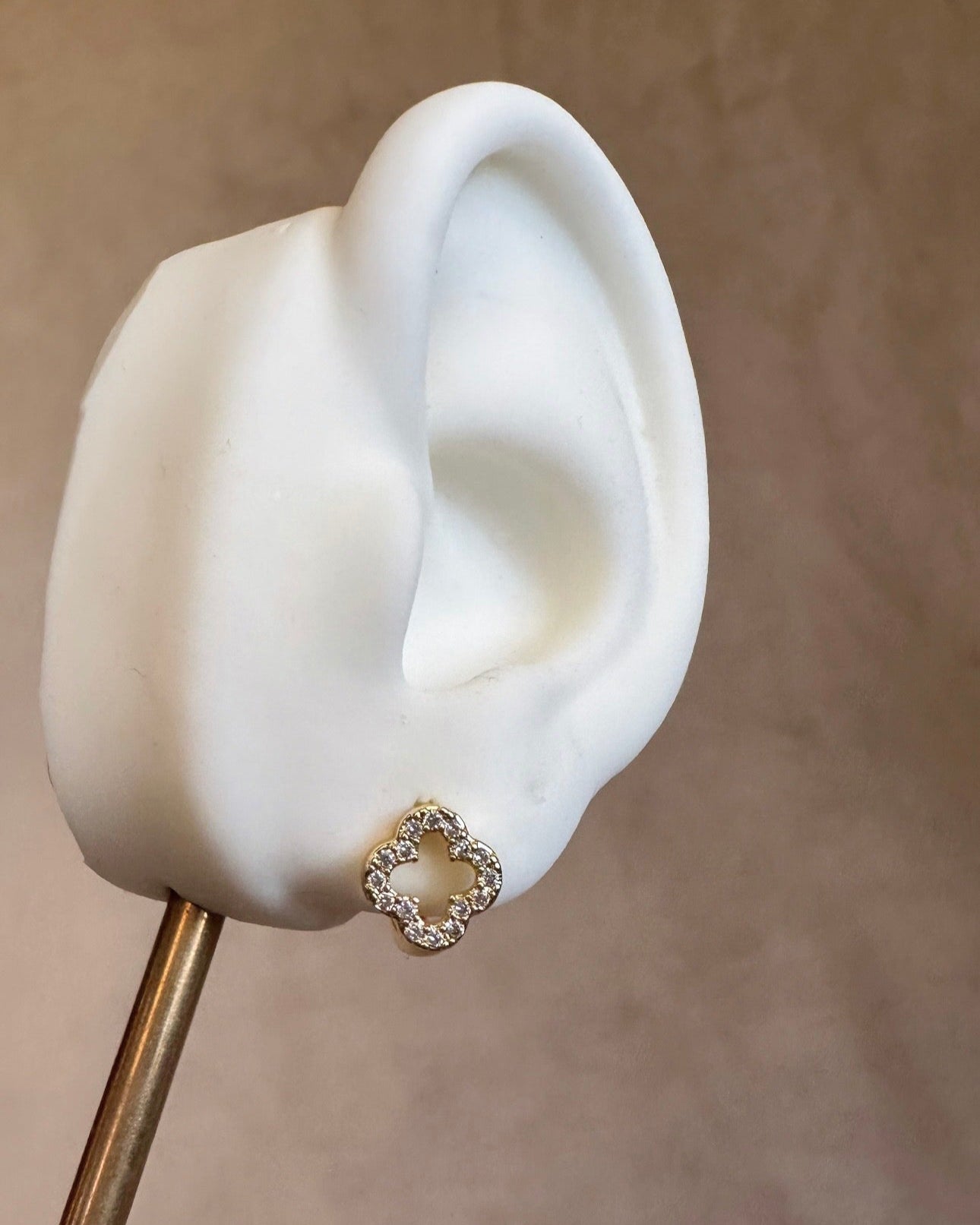 Arracada Dupe Van Cleef Brillo