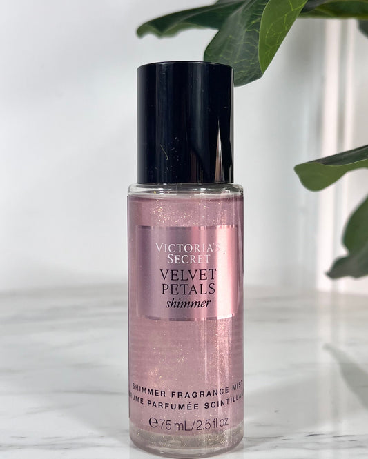 Body Velvet Petals Shimmer
