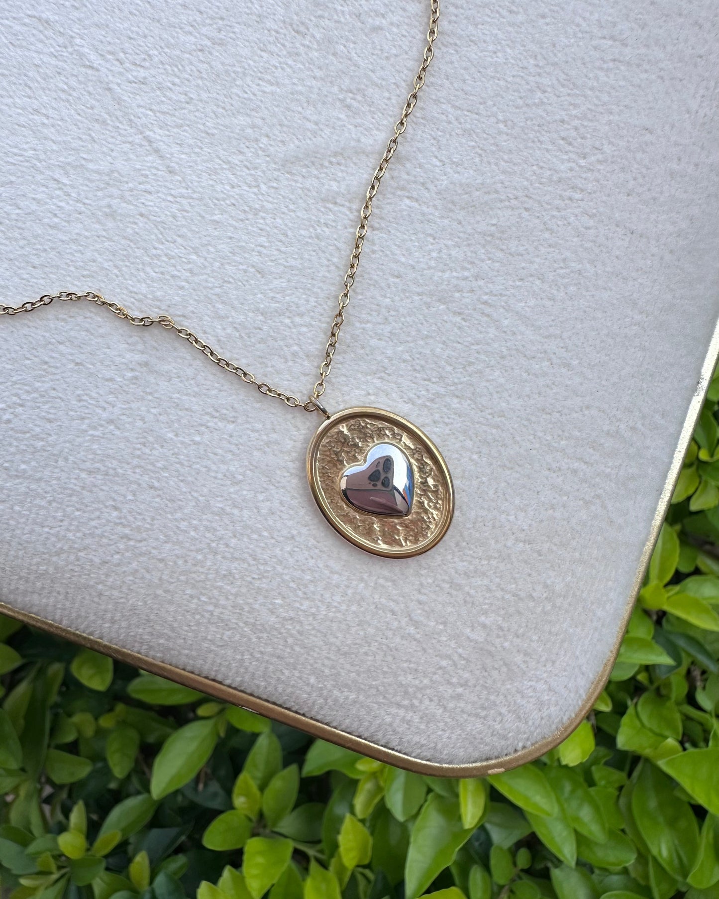 Collar Oval Corazón