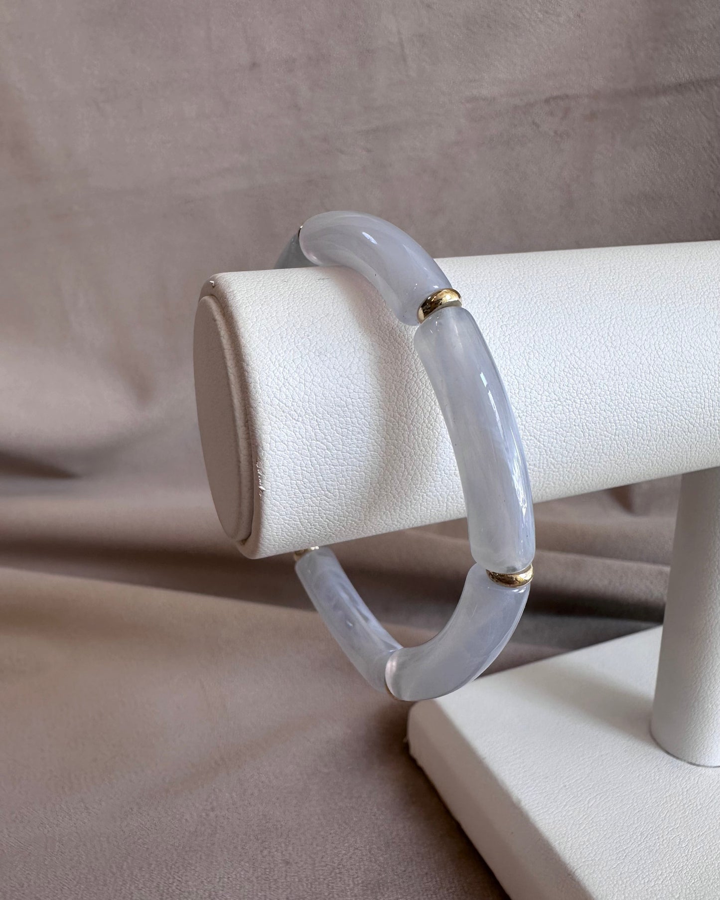 Pulsera Acrílico Gris Ch