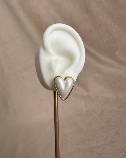 Arete Corazón Madre Perla