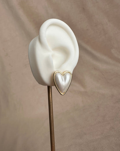 Arete Corazón Madre Perla