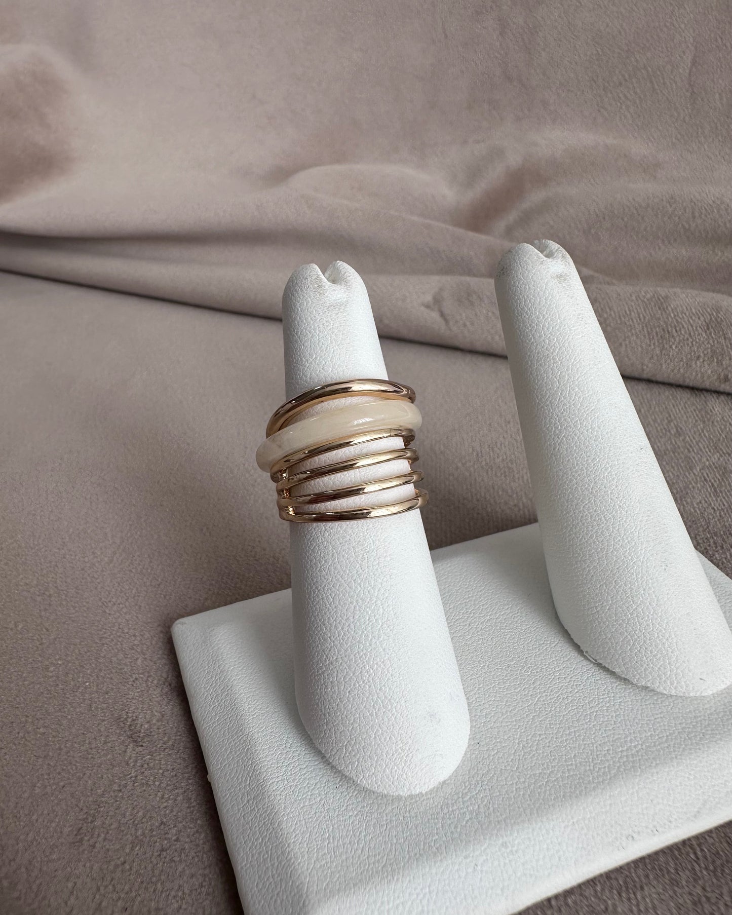 Set Anillo Beige Líneas