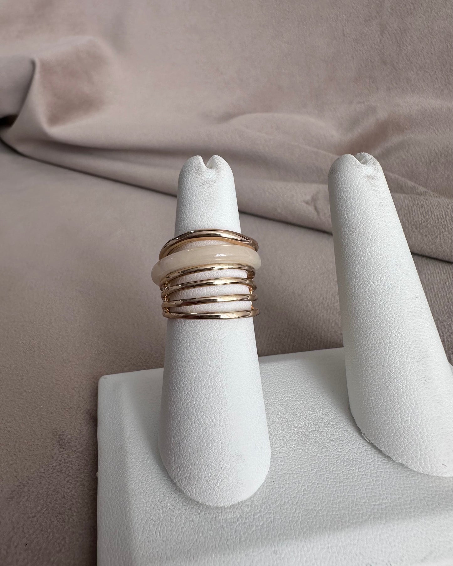 Set Anillo Beige Líneas