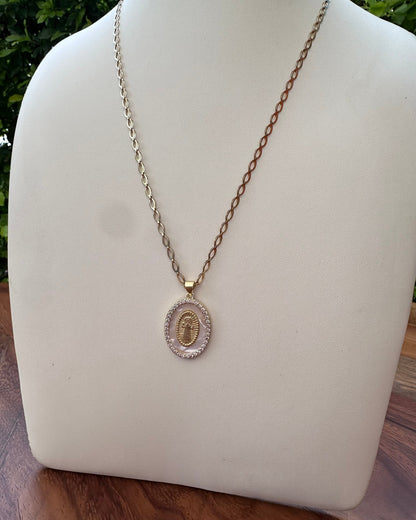 Collar San Benito Madre Perla