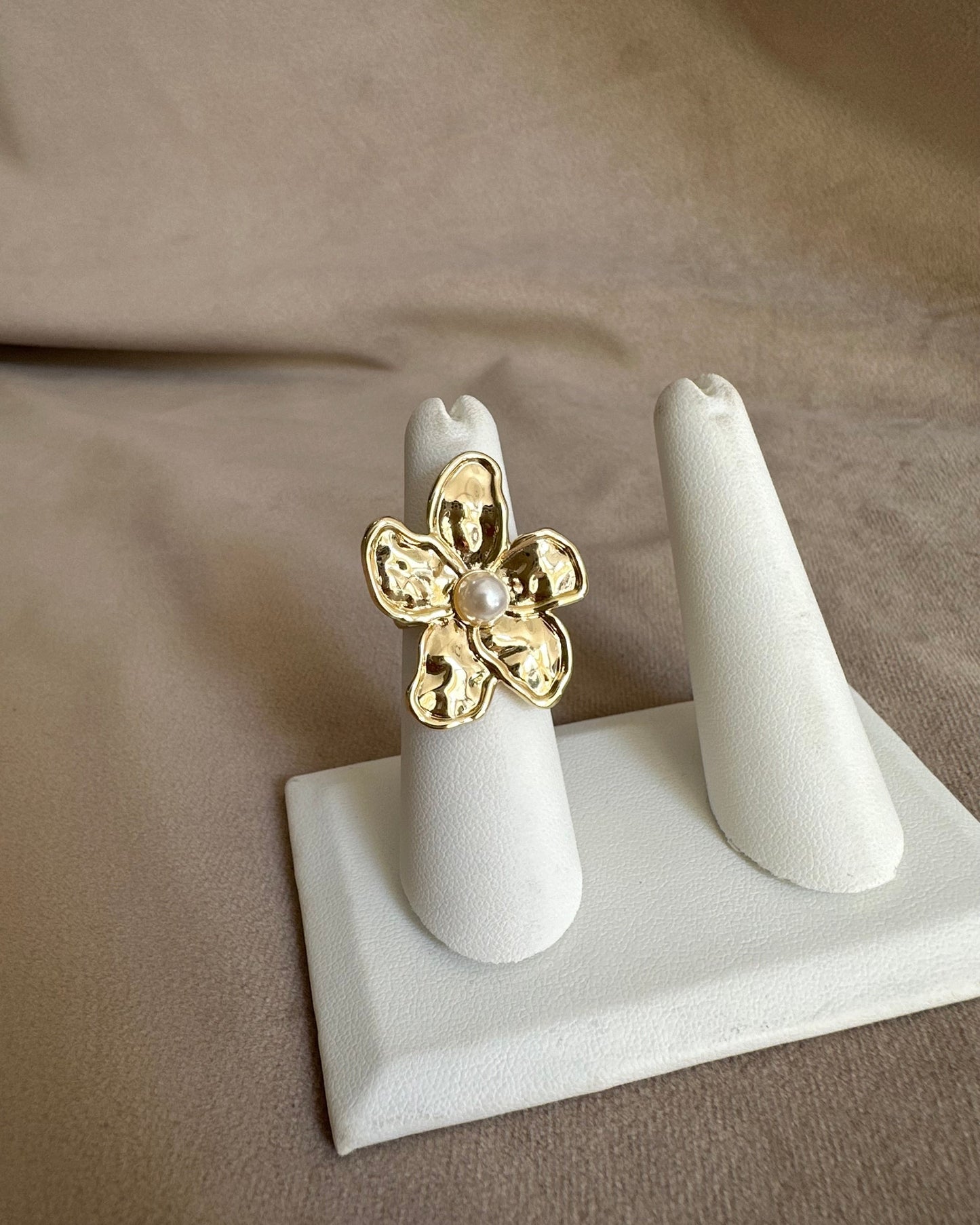 Anillo Flor Perla