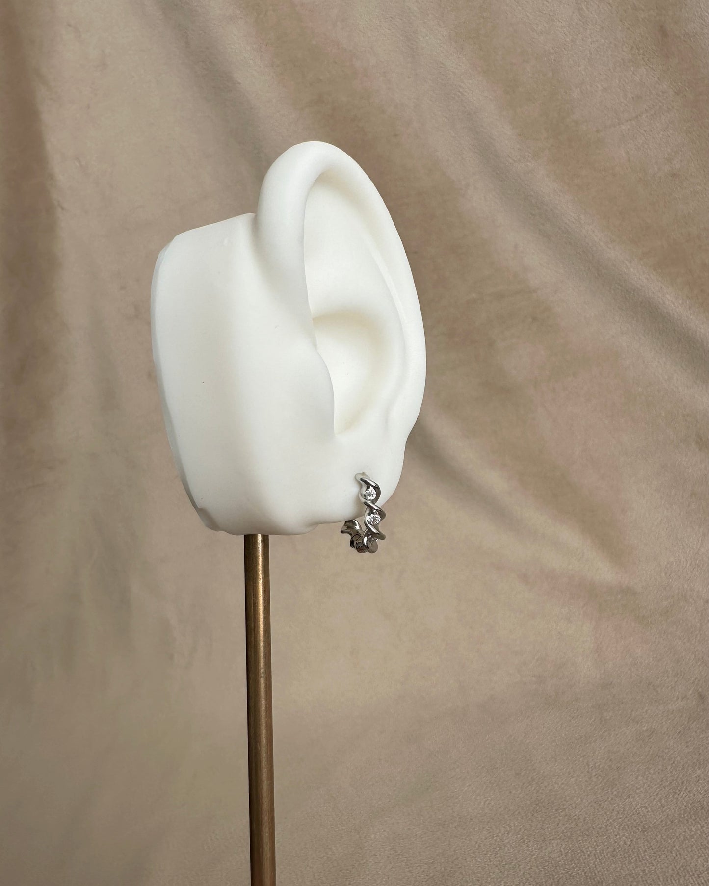 Arracada Plata Torcida Mini