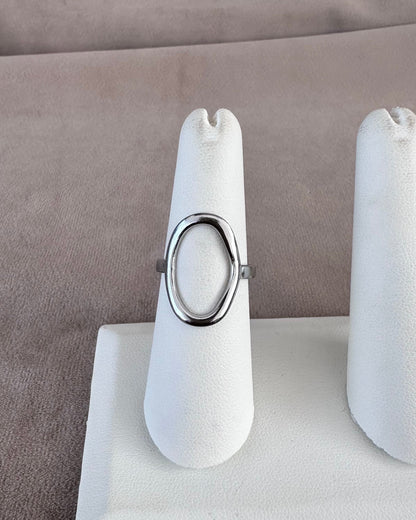 Anillo Ovalado Plateado