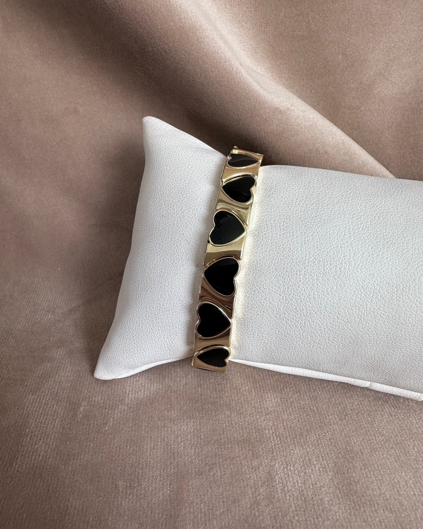 Pulsera Corazón Negro