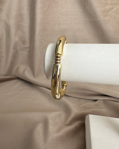 Pulsera Acrílico Dorada