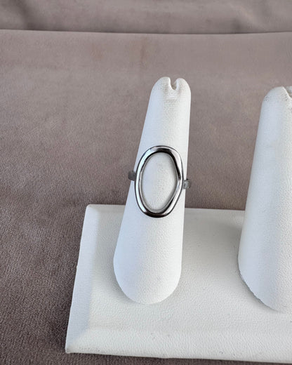 Anillo Ovalado Plateado