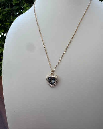 Collar Corazón Gris
