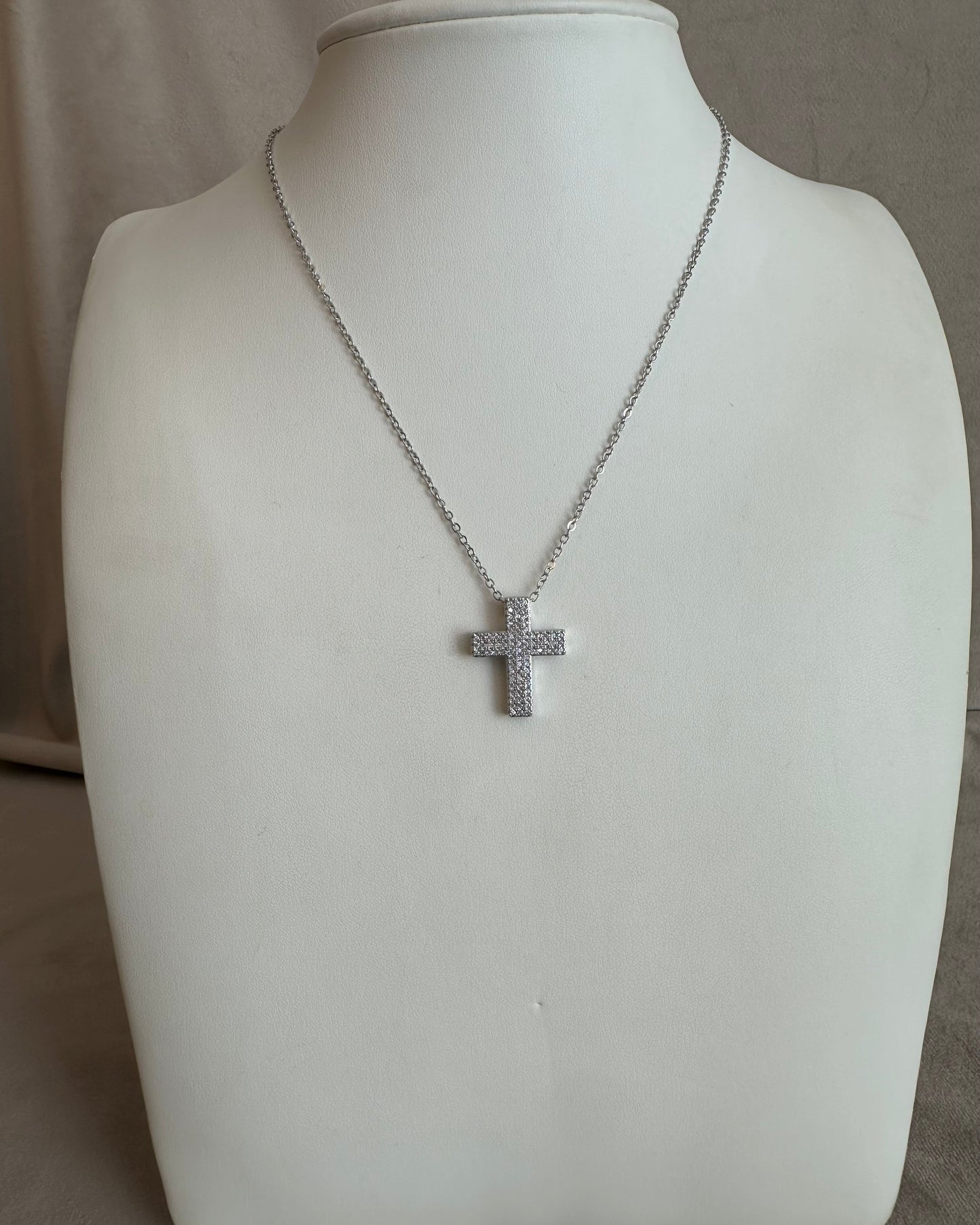 Collar Cruz Plata