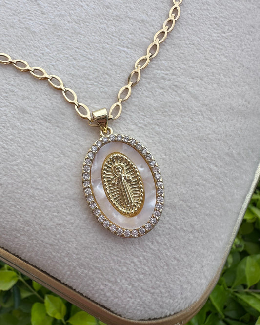 Collar San Benito Madre Perla