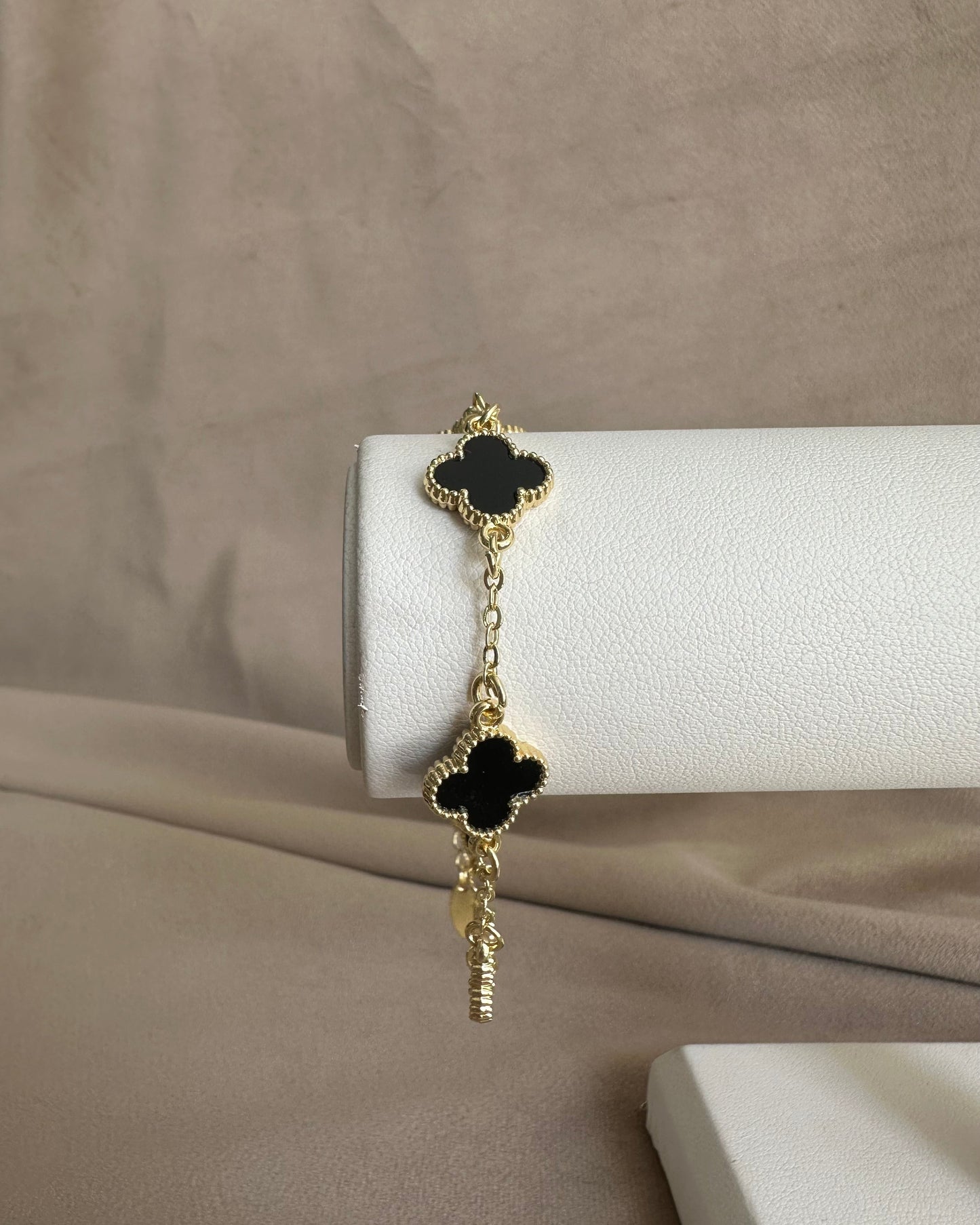 Pulsera Dupe Van Cleef N/M