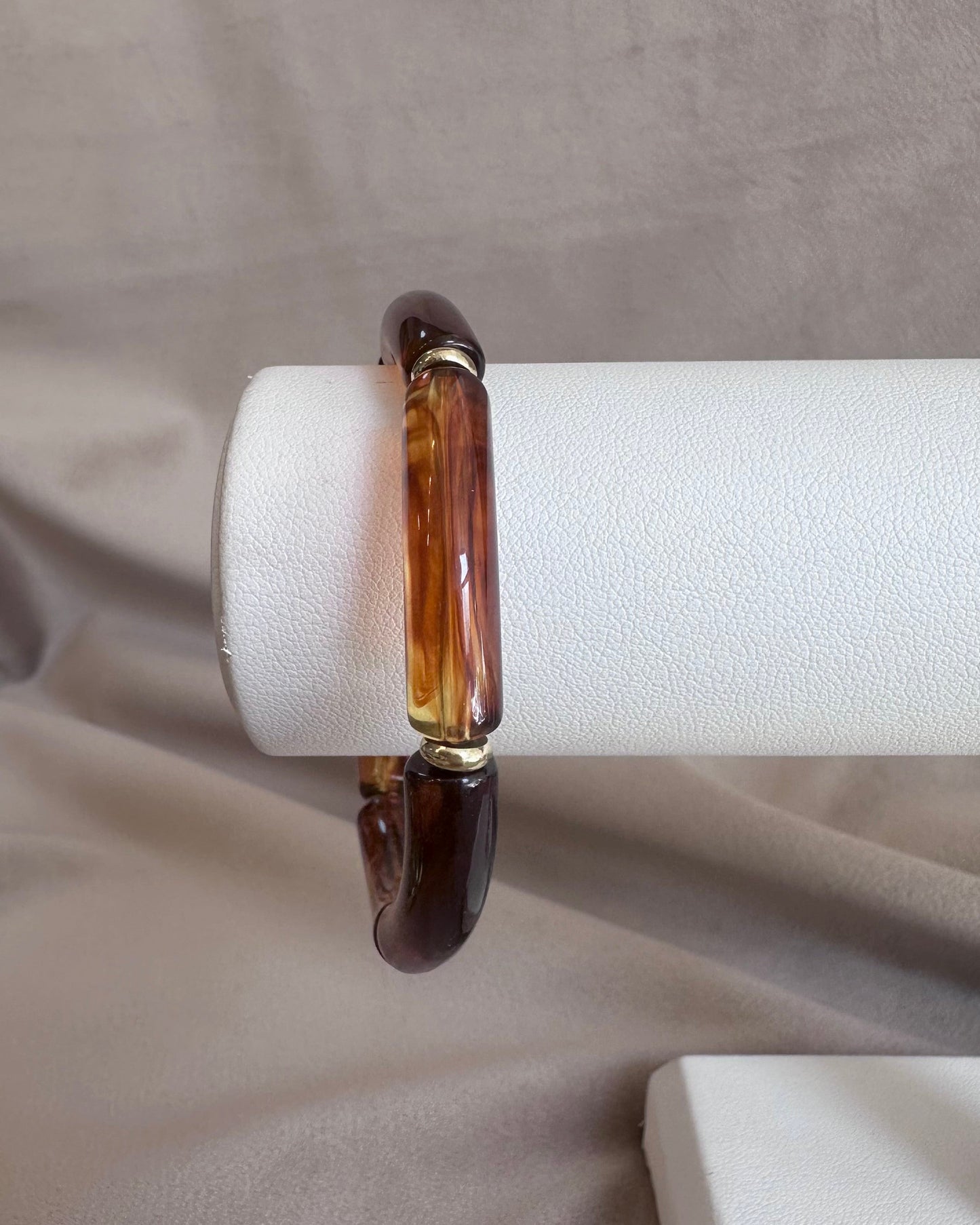 Pulsera Acrílico Café Ch