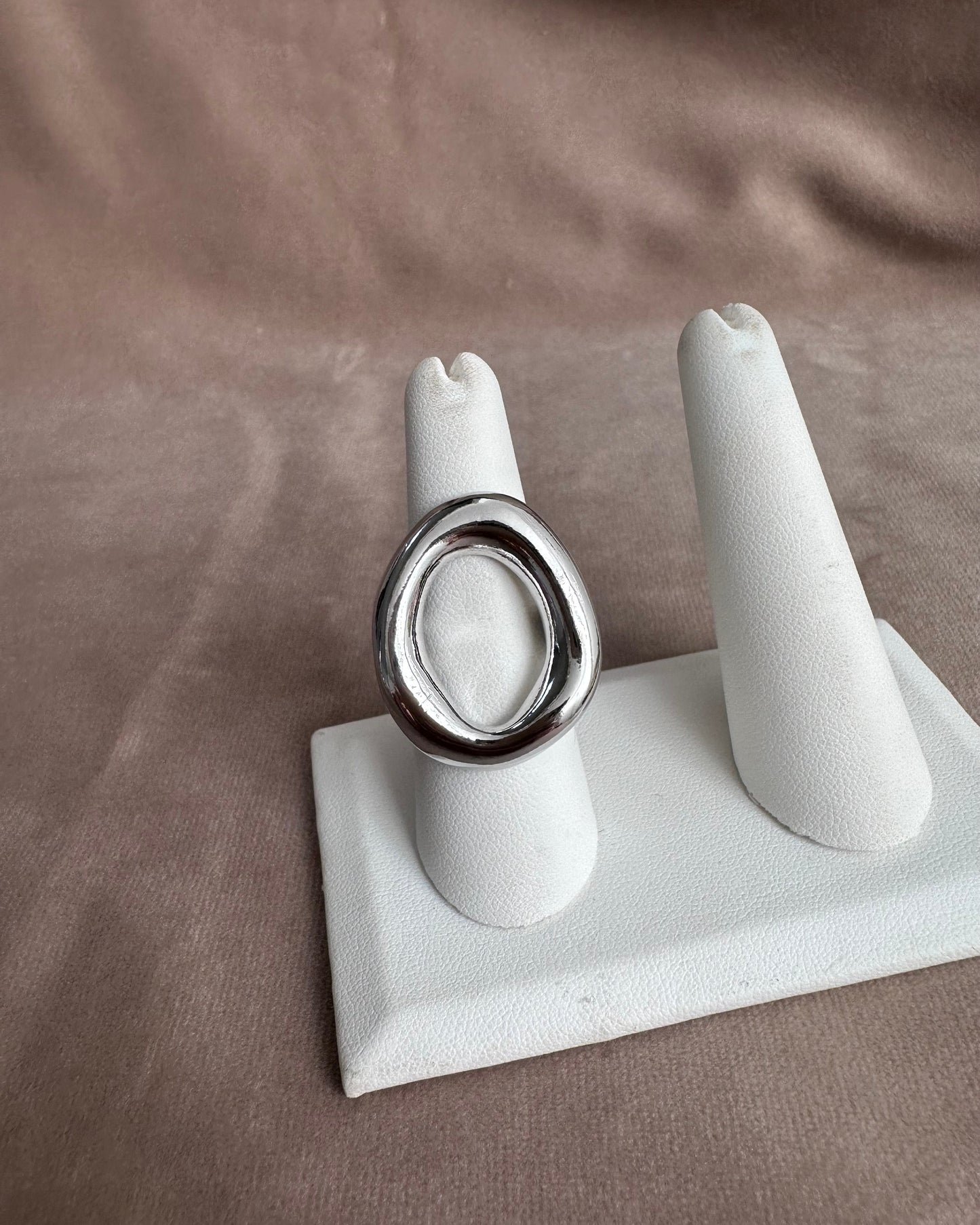 Anillo Oval Grande Plata