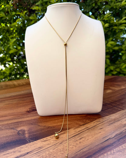 Collar Corbatero Gotas