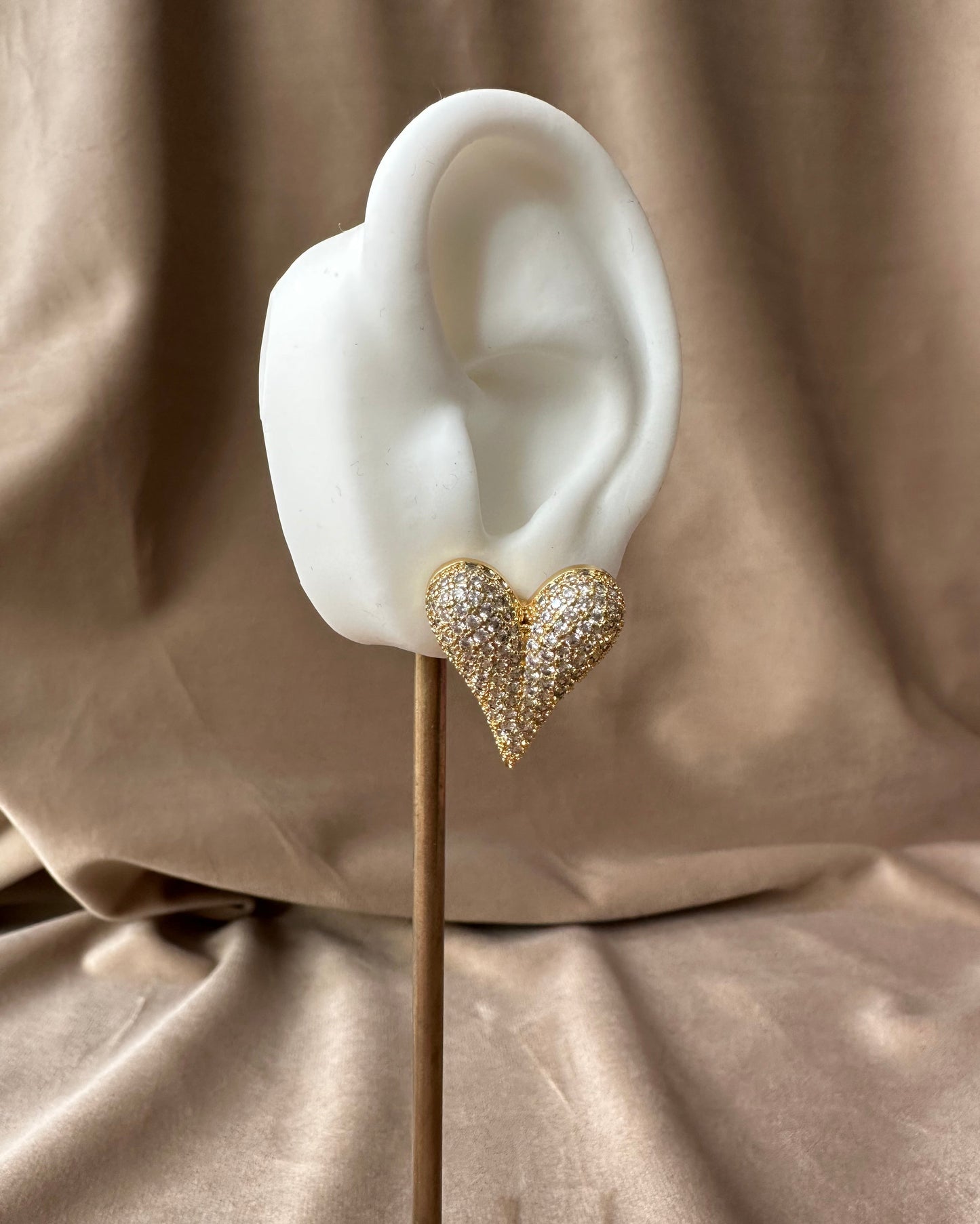 Arete Corazón Brillo