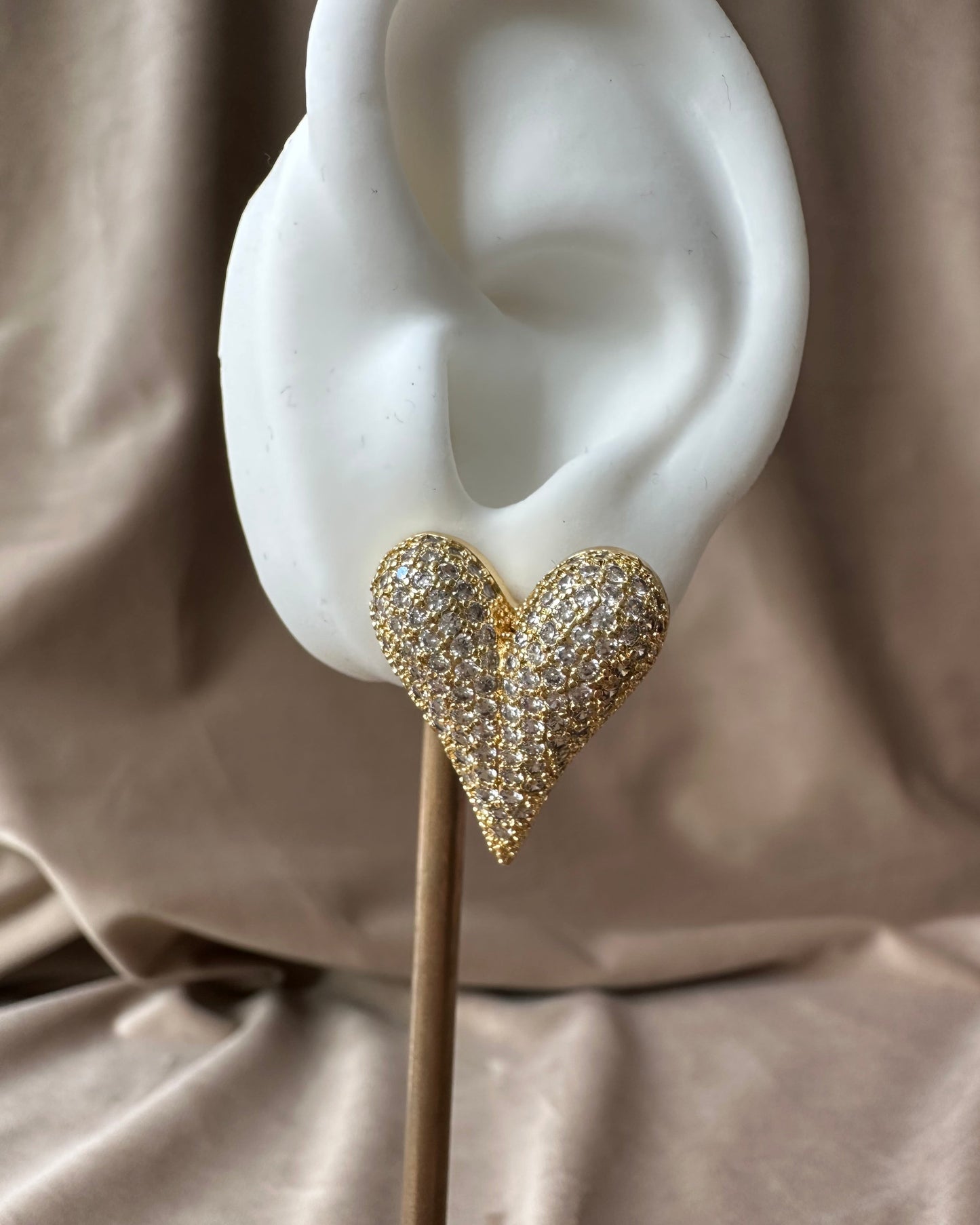 Arete Corazón Brillo