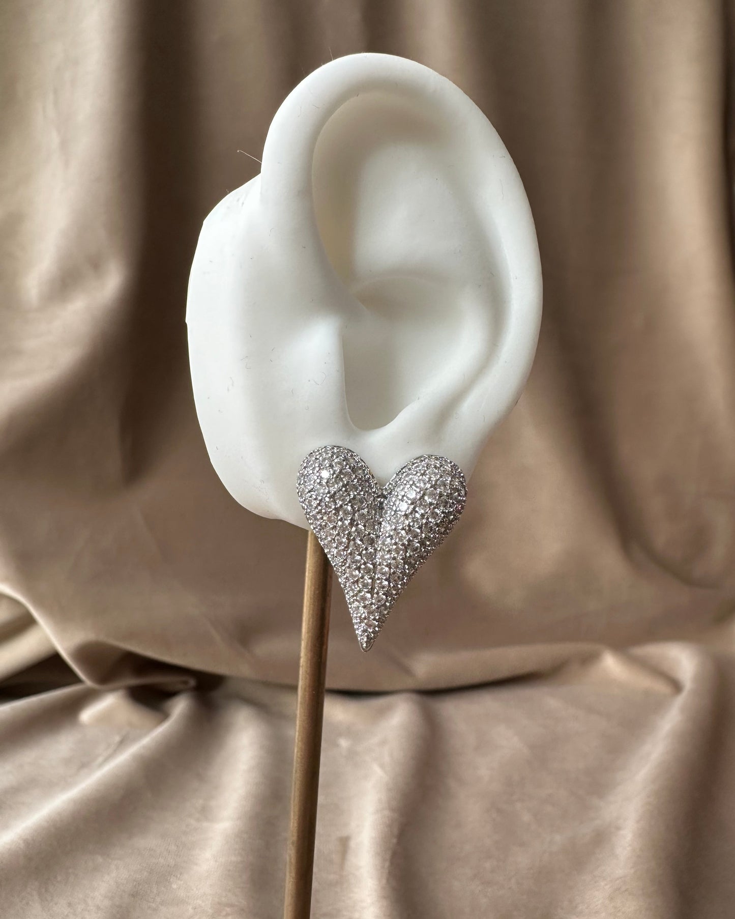 Arete Corazón Brillo