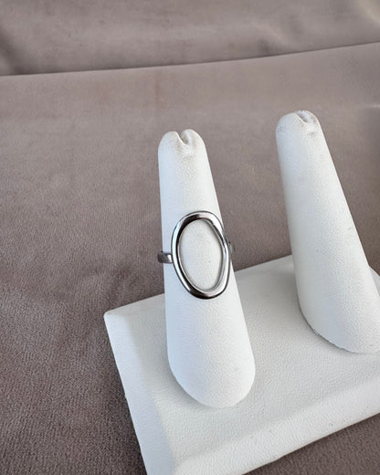 Anillo Ovalado Plateado