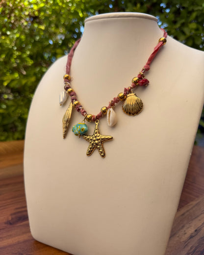 Collar Playa Red