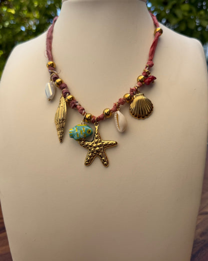Collar Playa Red