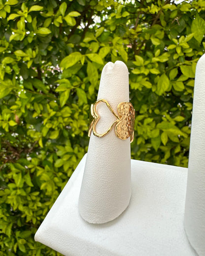 Anillo Corazón Silueta
