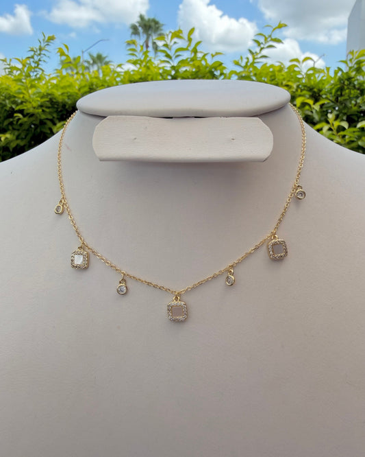 Collar Brillos Cuadros
