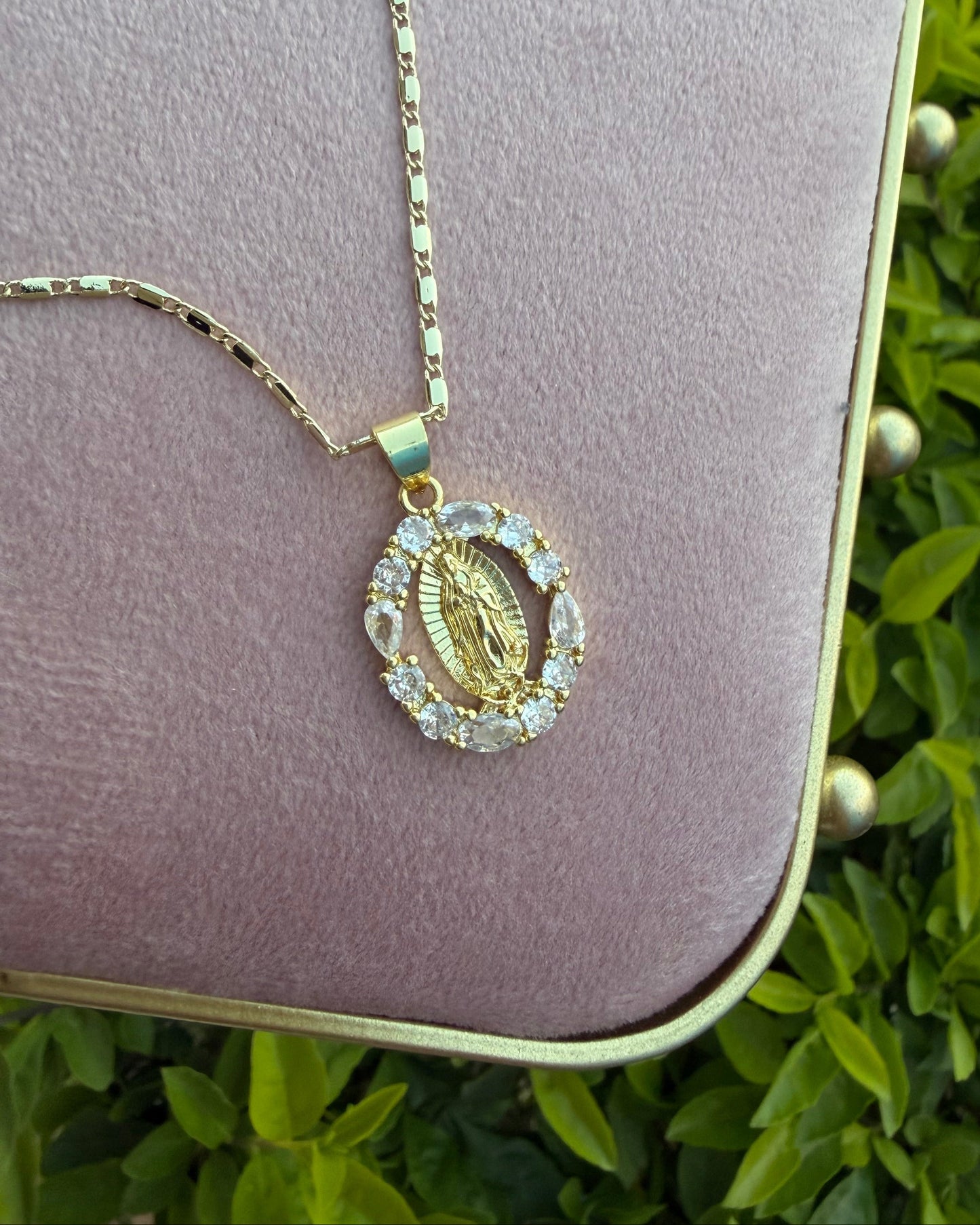 Collar Virgen Brillo