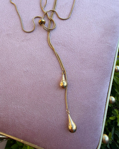 Collar Corbatero Gotas
