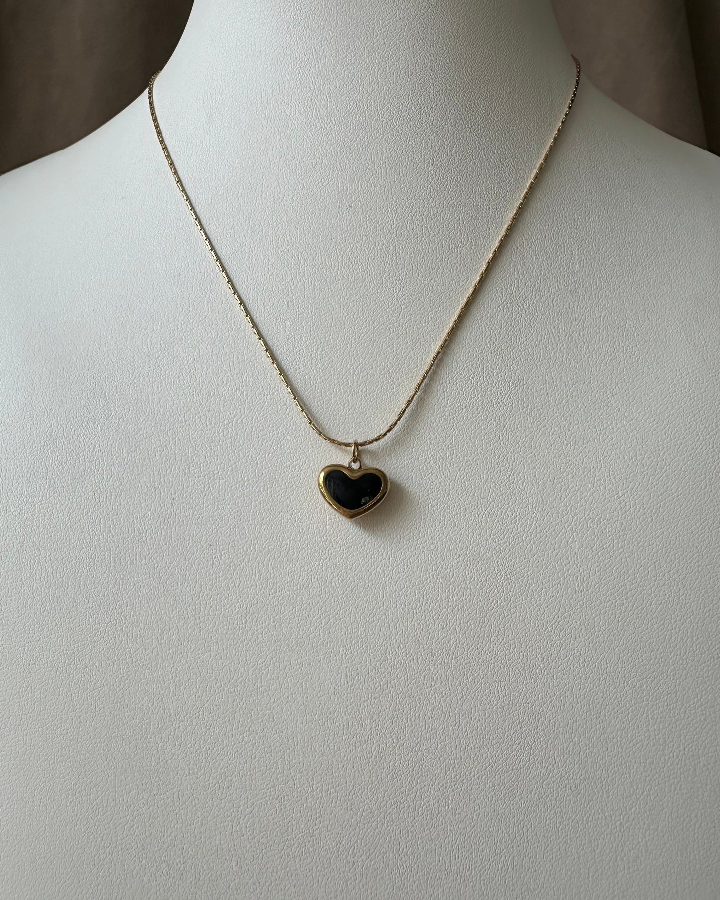 Collar Corazón Negro Ch