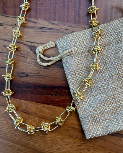 Collar Nudos