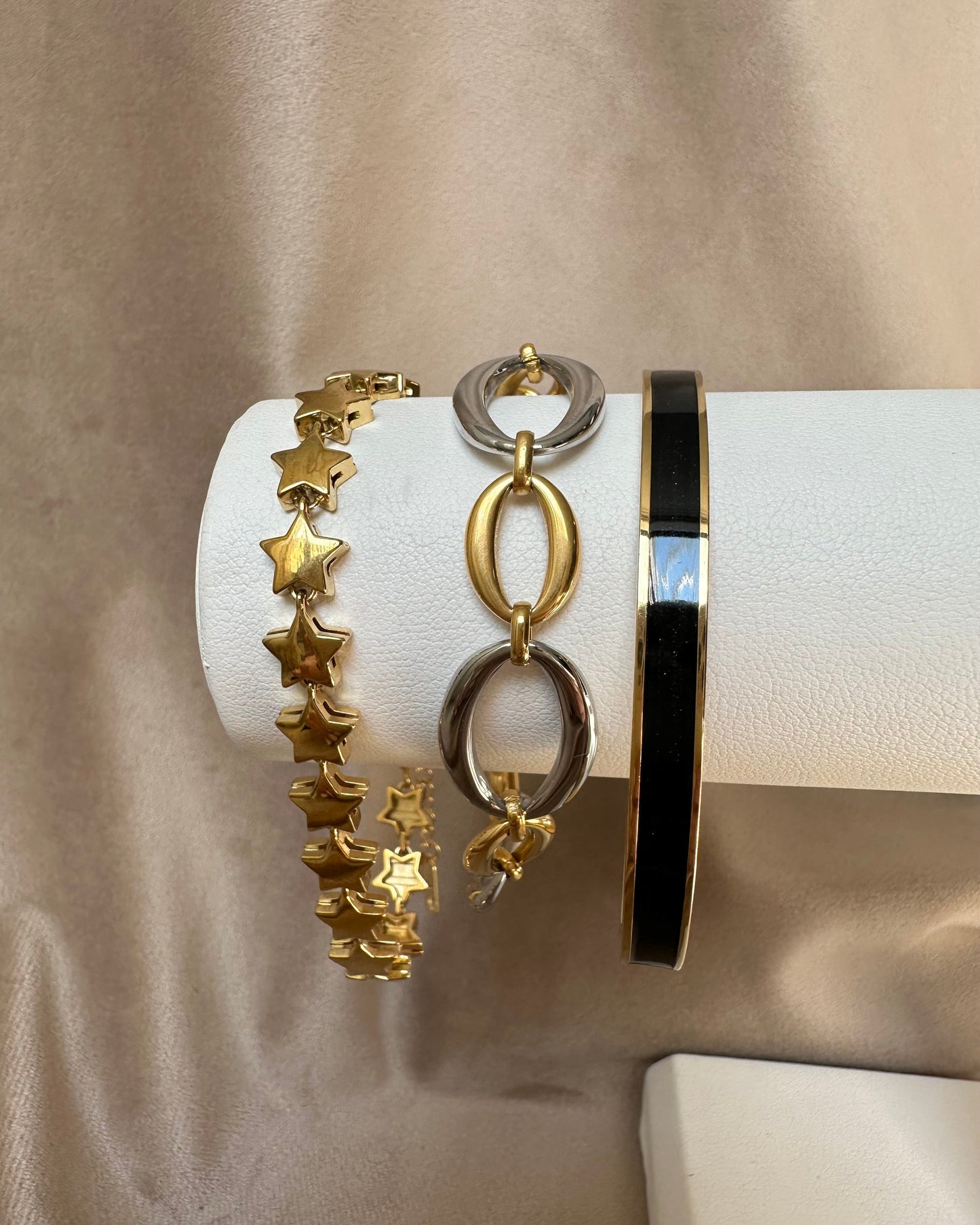 Pulsera Dura Negra
