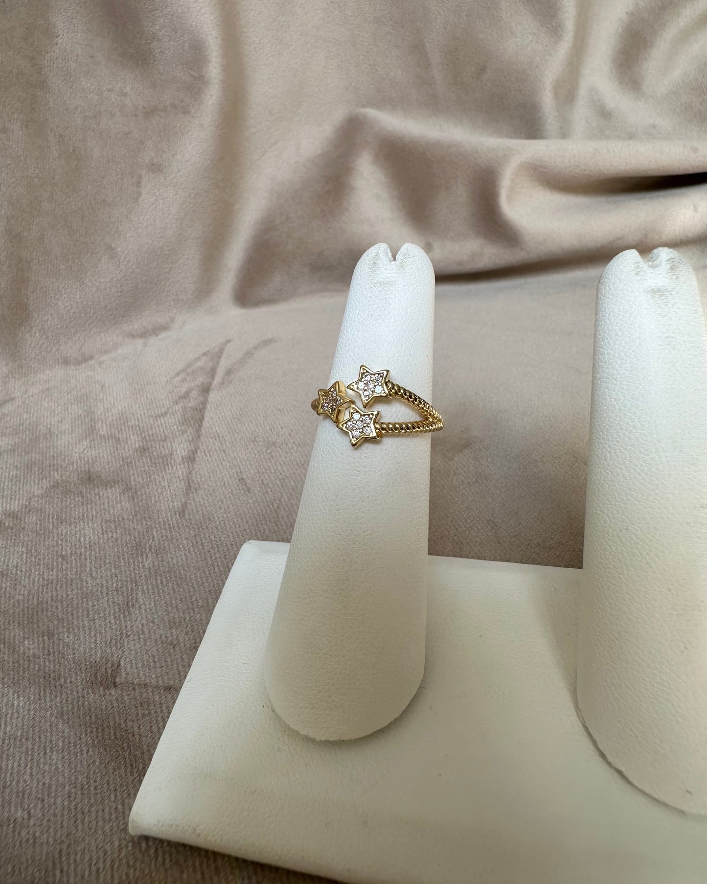 Anillo Tres Estrella